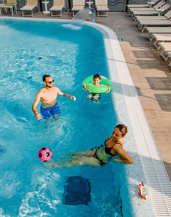 piscina-hotel-jesolo